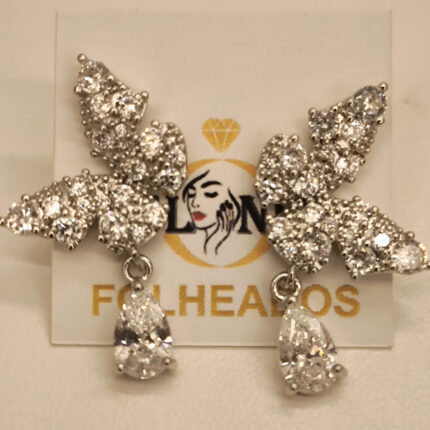 BRINCO BORBOLETA CRAVEJADA COM GOTA RODIO