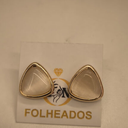 BRINCO PEDRA NATURAL TRIANGULO